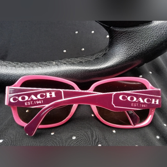 Coach Sunglasses Ladies - Picture 2 of 2